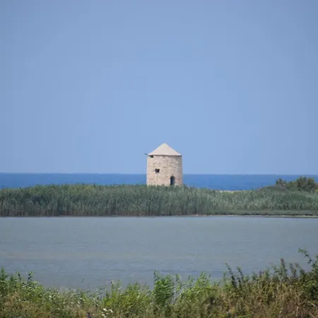 アパート Elaia 2 *